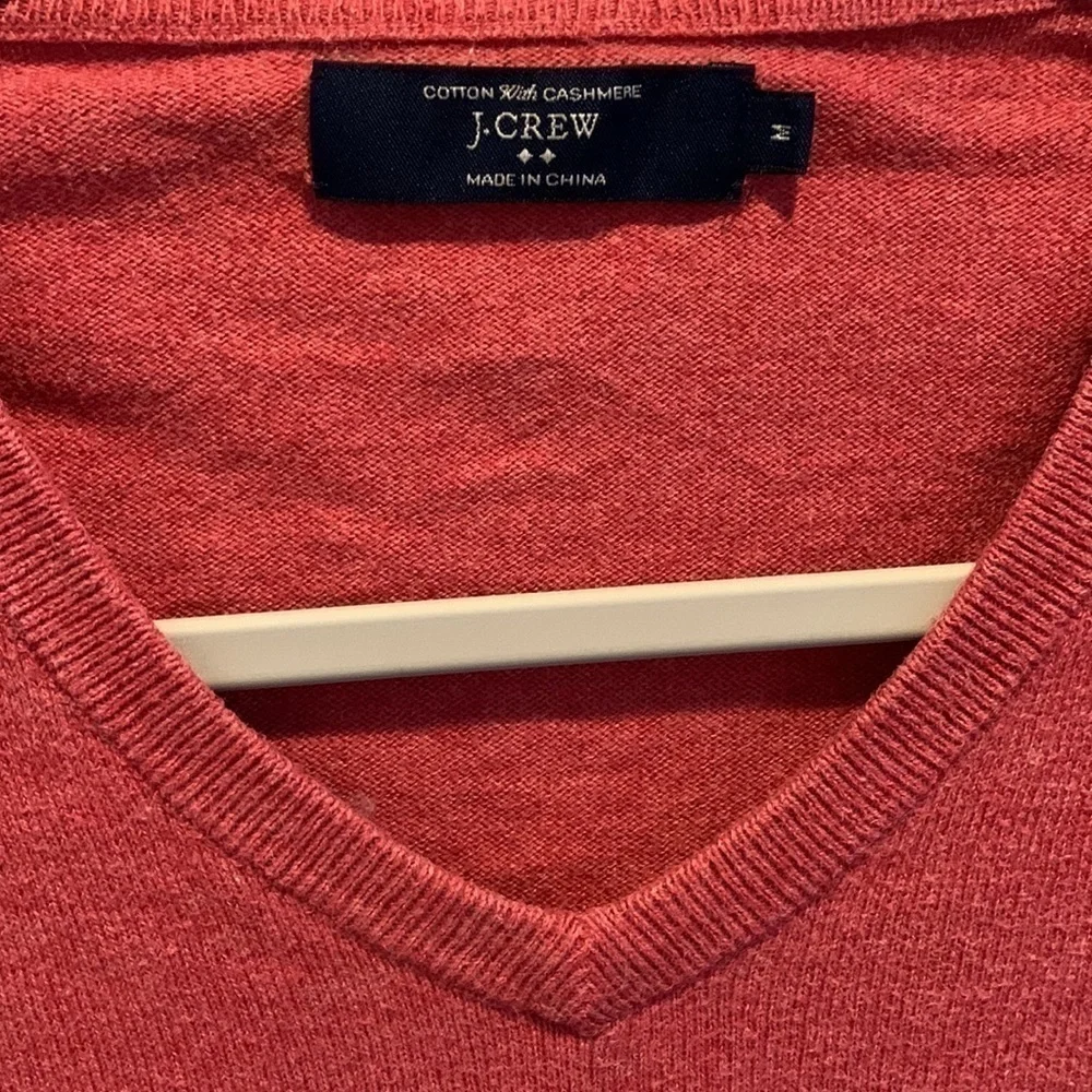 J. Crew Cotton with Cashmere V neck Sweater. Coral Color. Size Medium.‌‌‌‌‌‌‌‌‍‍